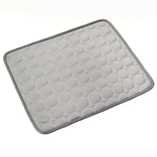 NEW Pet Cooling Mat Summer Cat and Dog Sofa Mat Soft Ice Silk Cold Feeling Nest Mat Summer Dog Cooling Mat Pet Products Dog Beds